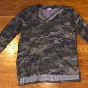 Francescas camo print long sleeve with criss cross